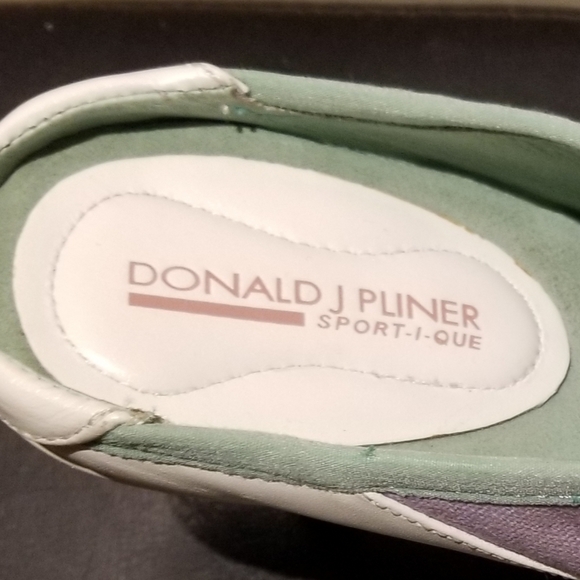 DONALD J PLINER Heels (Size 7.5 W/6.0 Youths) - Picture 7 of 15